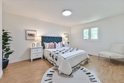 Photo 31 at 151 Old Surrey Lane, South Richvale, Richmond Hill