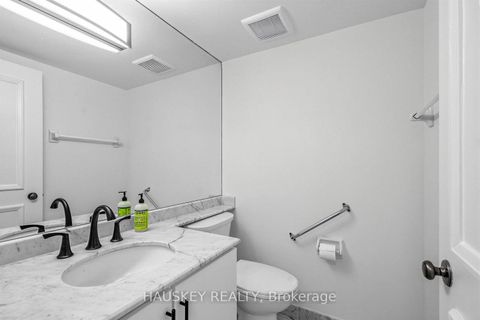 Photo 20 at 402 - 3800 Yonge Street, Nortown, Toronto