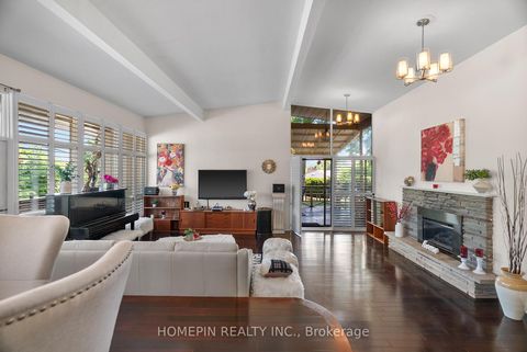 Photo 7 at 25 Grovetree Road, Beaumonde Heights, Toronto