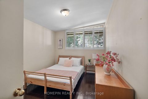 Photo 19 at 25 Grovetree Road, Beaumonde Heights, Toronto