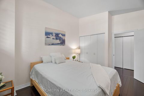 Photo 21 at 25 Grovetree Road, Beaumonde Heights, Toronto