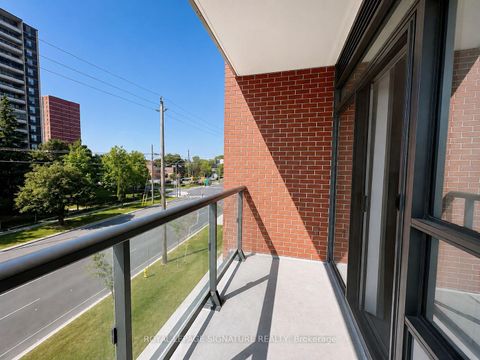 Photo 7 at 325 - 3270 Sheppard Avenue E, Sullivan, Toronto