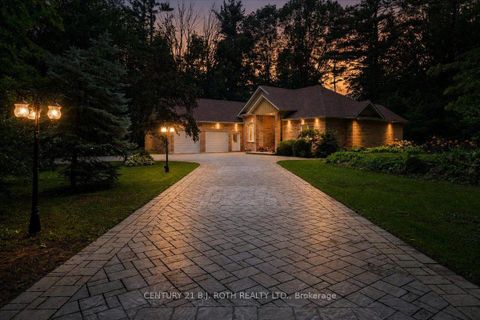 Photo 1 at 3925 Algoma Avenue, Rural Innisfil, Innisfil