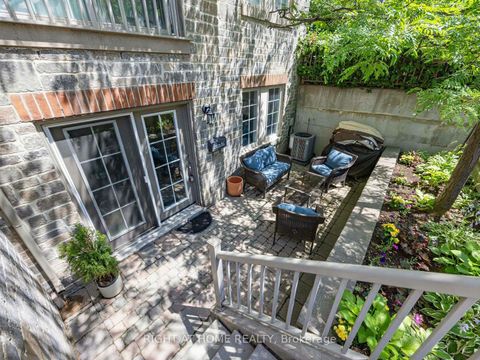 Photo 19 at 61 - 95 The Queensway, Swansea, Toronto