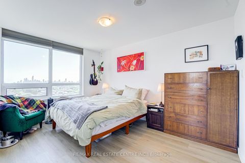 Photo 14 at 1409 - 816 Lansdowne Avenue, Junction, Toronto