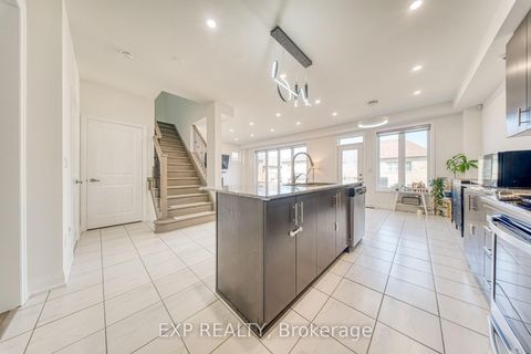 Photo 8 at 8 Prosperity Way, Holland Landing, East Gwillimbury