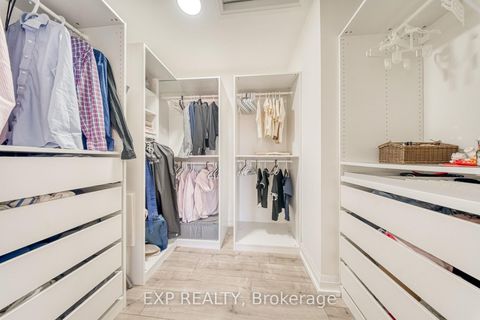 Photo 18 at 8 Prosperity Way, Holland Landing, East Gwillimbury