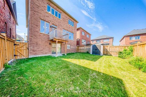 Photo 33 at 8 Prosperity Way, Holland Landing, East Gwillimbury