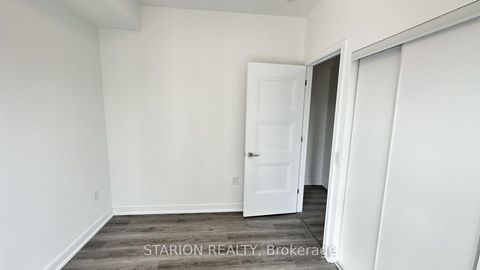 Photo 23 at 513 - 25 Neighbourhood Lane, Queensway, Toronto
