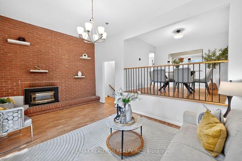 Photo 7 at 36 - 100 Burrows Hall Boulevard, Malvern, Toronto