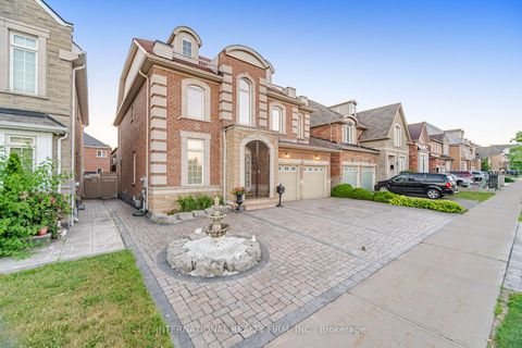 Photo 2 at 84 Fred Young Drive, CFB, Toronto