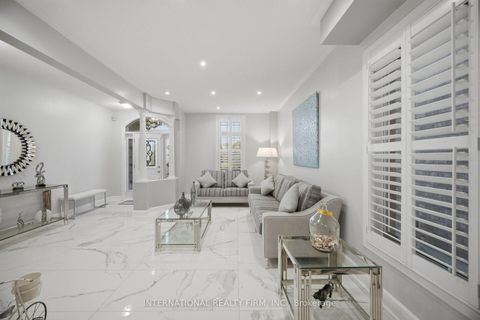 Photo 3 at 84 Fred Young Drive, CFB, Toronto
