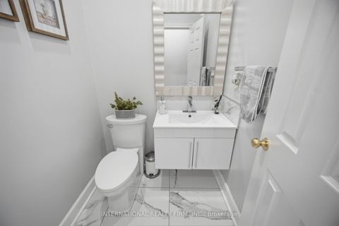 Photo 6 at 84 Fred Young Drive, CFB, Toronto