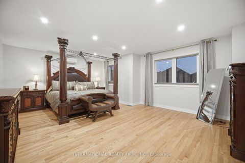 Photo 17 at 84 Fred Young Drive, CFB, Toronto