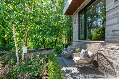 Photo 1 at 20 Duart Park Road, The Beaches, Toronto