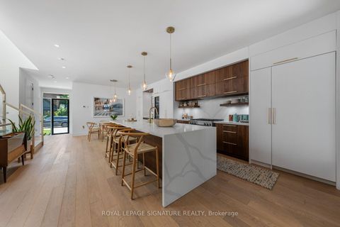 Photo 8 at 20 Duart Park Road, The Beaches, Toronto