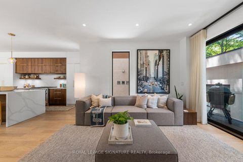 Photo 11 at 20 Duart Park Road, The Beaches, Toronto