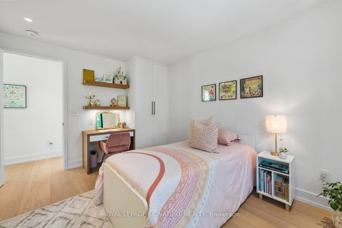 Photo 19 at 20 Duart Park Road, The Beaches, Toronto