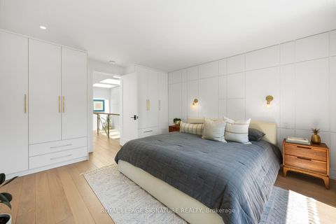 Photo 24 at 20 Duart Park Road, The Beaches, Toronto