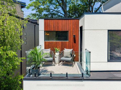 Photo 28 at 20 Duart Park Road, The Beaches, Toronto