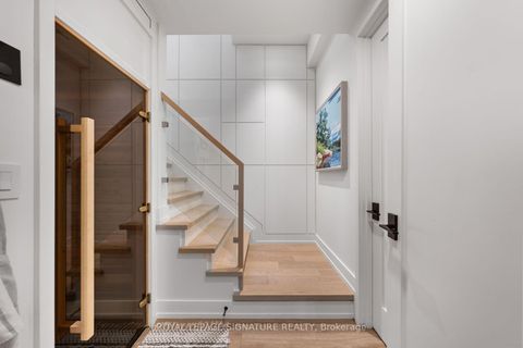 Photo 31 at 20 Duart Park Road, The Beaches, Toronto