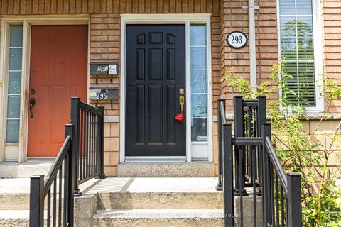 Photo 1 at 293 Murray Ross Parkway, York University Heights, Toronto