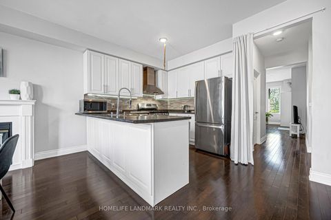 Photo 13 at 293 Murray Ross Parkway, York University Heights, Toronto