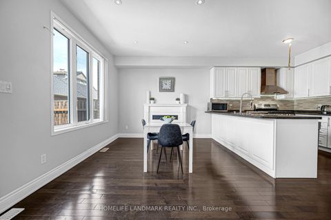 Photo 16 at 293 Murray Ross Parkway, York University Heights, Toronto