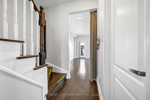 Photo 19 at 293 Murray Ross Parkway, York University Heights, Toronto