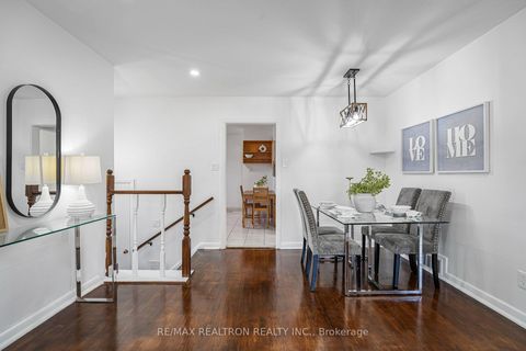 Photo 4 at 6 Stephenfrank Road, Bendale, Toronto