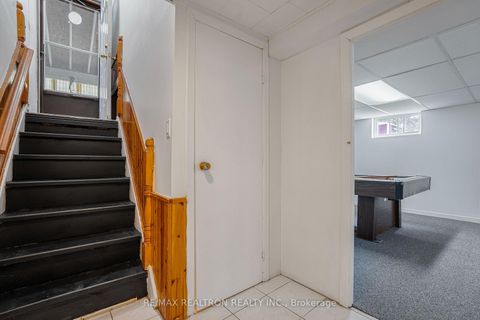 Photo 26 at 6 Stephenfrank Road, Bendale, Toronto