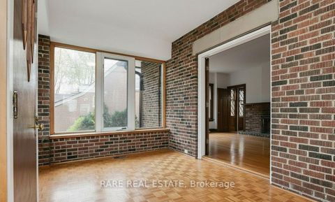 Photo 1 at 224 ELLIS Avenue, Swansea, Toronto