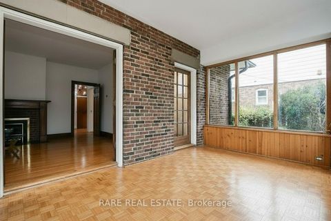 Photo 2 at 224 ELLIS Avenue, Swansea, Toronto