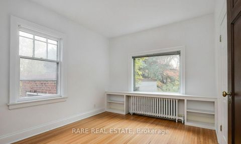 Photo 8 at 224 ELLIS Avenue, Swansea, Toronto
