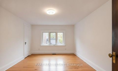 Photo 11 at 224 ELLIS Avenue, Swansea, Toronto