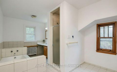 Photo 16 at 224 ELLIS Avenue, Swansea, Toronto