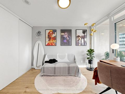 Photo 20 at 1911 - 30 Grand Trunk Crescent, Waterfront Communities C1, Toronto