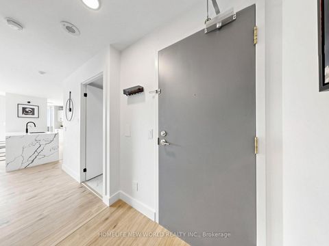 Photo 27 at 1911 - 30 Grand Trunk Crescent, Waterfront Communities C1, Toronto