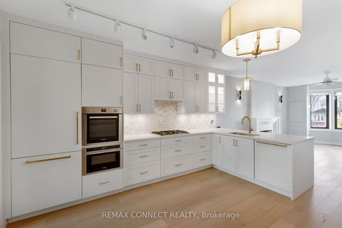 Photo 5 at 16 Rosemount Avenue, Wychwood, Toronto