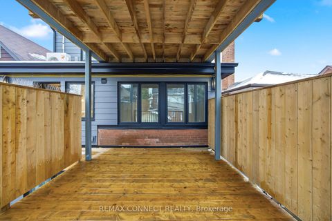 Photo 32 at 16 Rosemount Avenue, Wychwood, Toronto