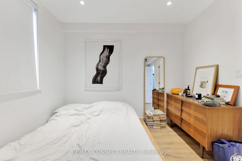 Photo 37 at 16 Rosemount Avenue, Wychwood, Toronto