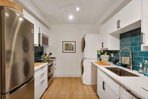 Photo 44 at 16 Rosemount Avenue, Wychwood, Toronto