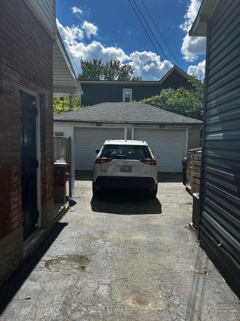Photo 46 at 138 Woodmount Avenue, East York, Toronto