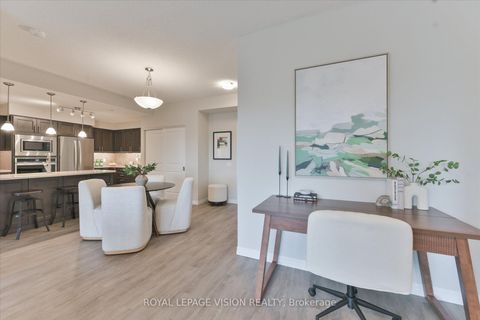 Photo 11 at 403 - 440 William Graham Drive, Rural Aurora, Aurora