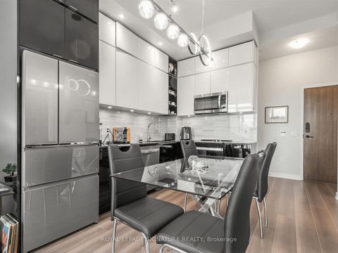 Photo 6 at 1205 - 100 Eagle Rock Way, Rural Vaughan, Vaughan