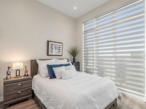 Photo 13 at 1205 - 100 Eagle Rock Way, Rural Vaughan, Vaughan