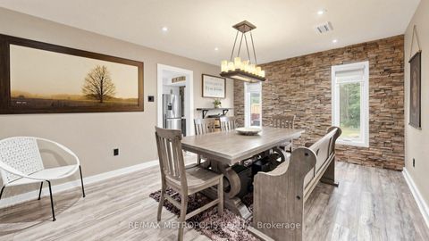 Photo 9 at 2739 IRETON Street E, Rural Innisfil, Innisfil