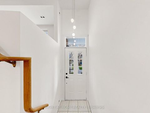Photo 17 at 1520 - 28 Sommerset Way, Willowdale East, Toronto