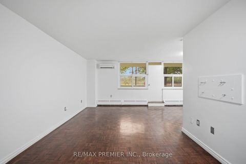 Photo 12 at 107 - 3460 Keele Street, York University Heights, Toronto
