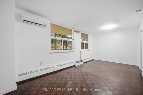 Photo 13 at 107 - 3460 Keele Street, York University Heights, Toronto